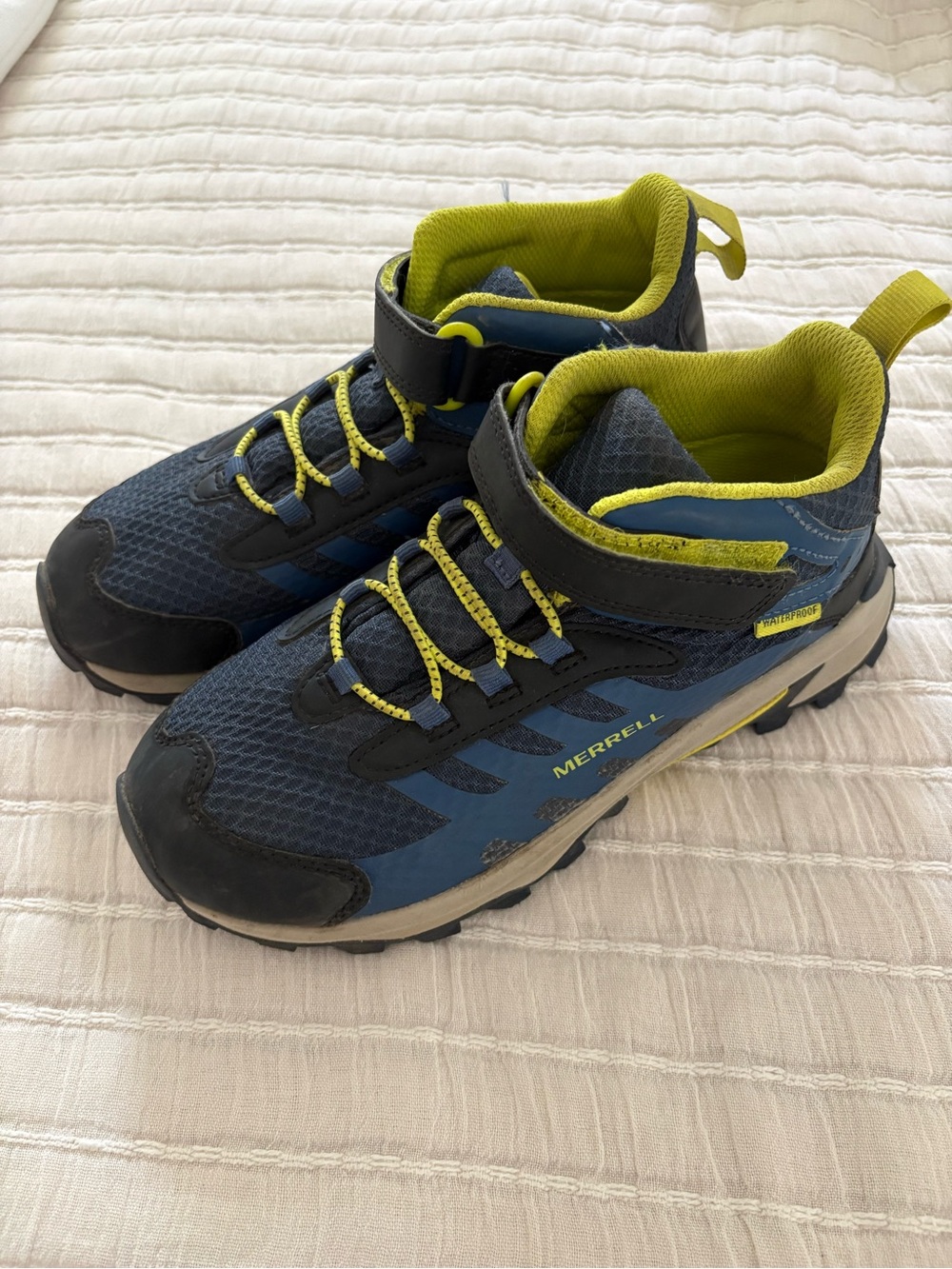 Merrell Big Kids Moab Speed Mid 2 A/C Waterproof Sneakers Hiking Shoes Size 5